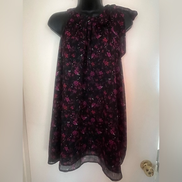 Torrid Floral Sleeveless Top with Bow - Picture 3 of 4